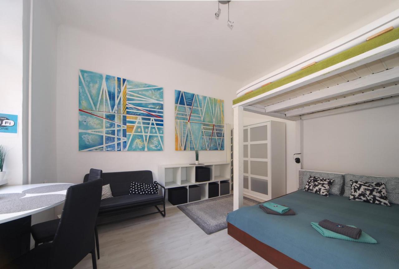 Cosy Studio Apartment With Airconditioner Budapeşte Dış mekan fotoğraf