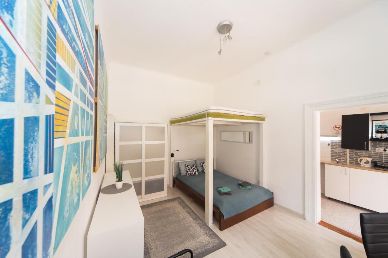Cosy Studio Apartment With Airconditioner Budapeşte Dış mekan fotoğraf
