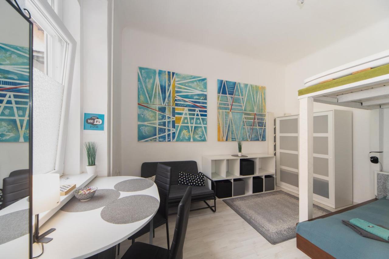 Cosy Studio Apartment With Airconditioner Budapeşte Dış mekan fotoğraf